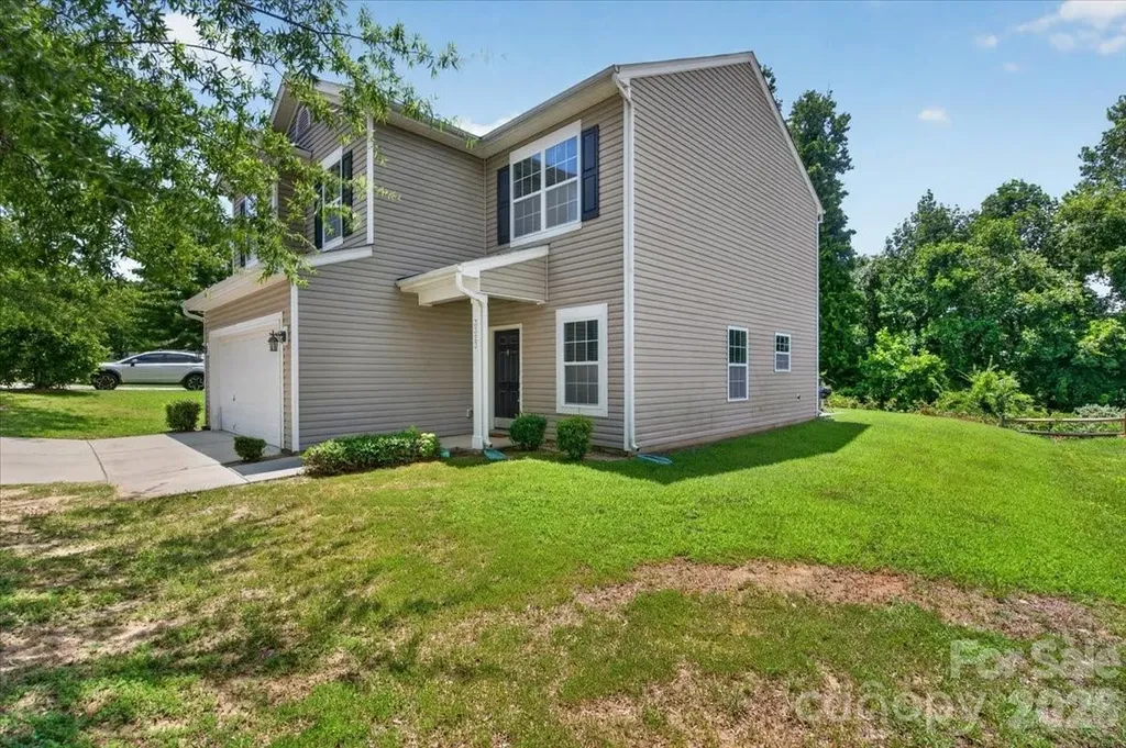 3323 Mortemer Lane Charlotte NC 28262