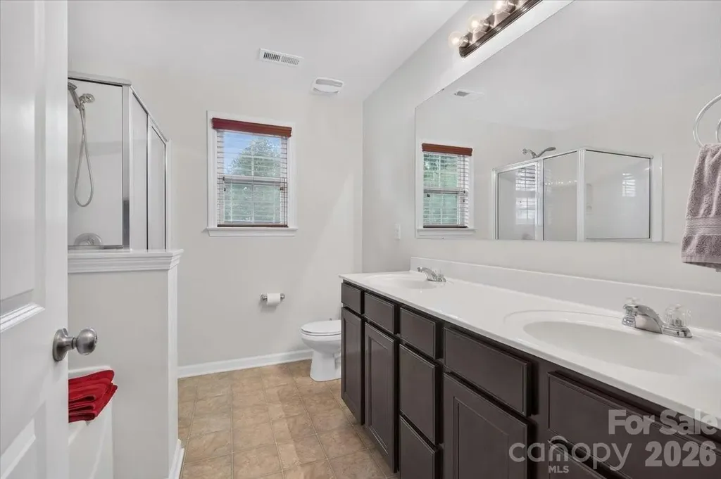 3323 Mortemer Lane Charlotte NC 28262