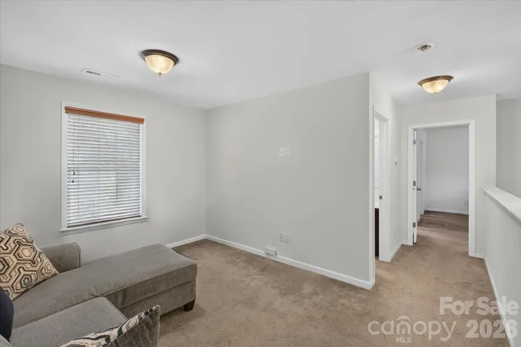 3323 Mortemer Lane Charlotte NC 28262