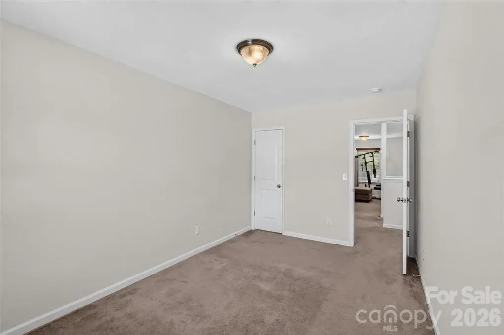 3323 Mortemer Lane Charlotte NC 28262