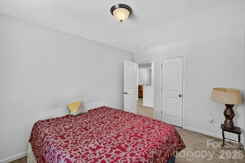 3323 Mortemer Lane Charlotte NC 28262