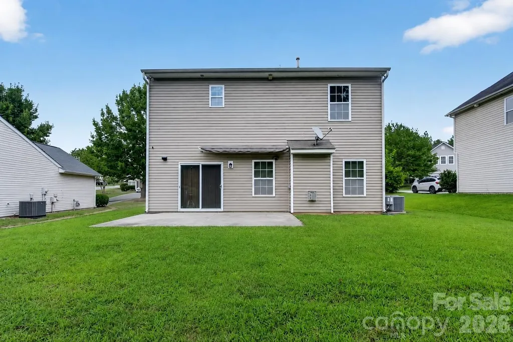 3323 Mortemer Lane Charlotte NC 28262