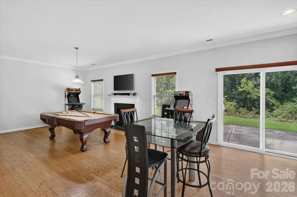 3323 Mortemer Lane Charlotte NC 28262
