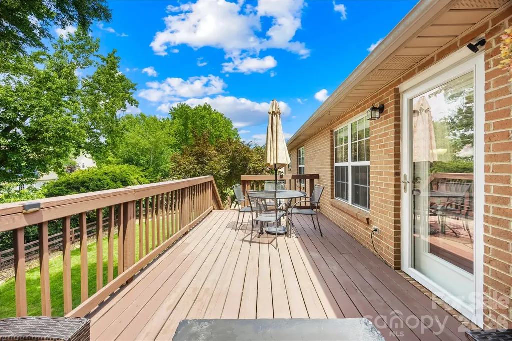 321 Kilmer Lane Mooresville NC 28115