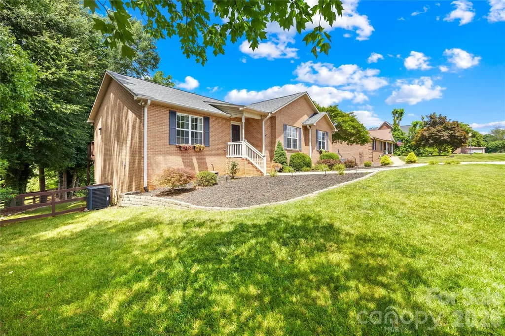 321 Kilmer Lane Mooresville NC 28115