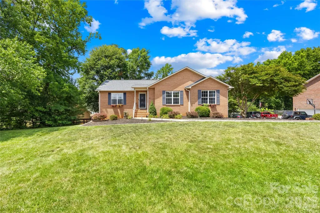 321 Kilmer Lane Mooresville NC 28115