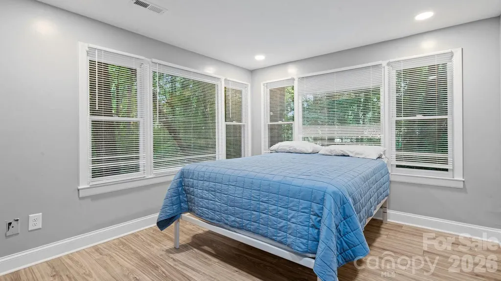 7515 Shady Lane Charlotte NC 28215
