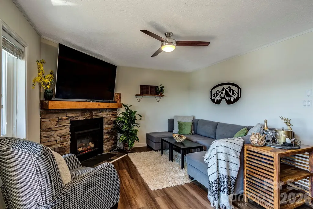 103 Sugar Ski Drive Banner Elk NC 28604