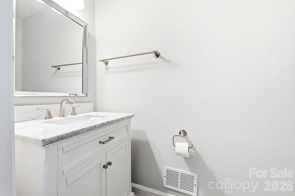 2917 Dalecrest Drive Charlotte NC 28269