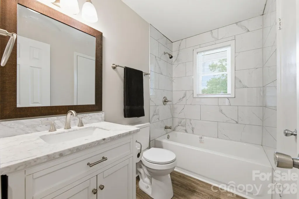2917 Dalecrest Drive Charlotte NC 28269