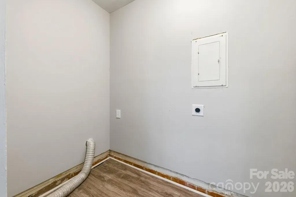 2917 Dalecrest Drive Charlotte NC 28269