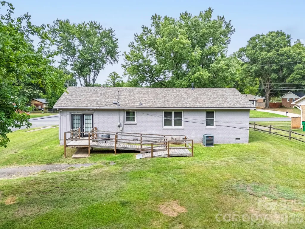 2917 Dalecrest Drive Charlotte NC 28269