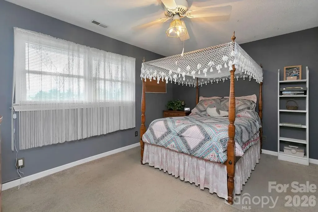 337 Delphia Drive Brevard NC 28712