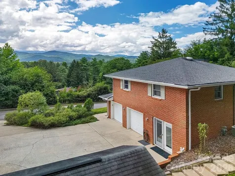 337 Delphia Drive Brevard NC 28712