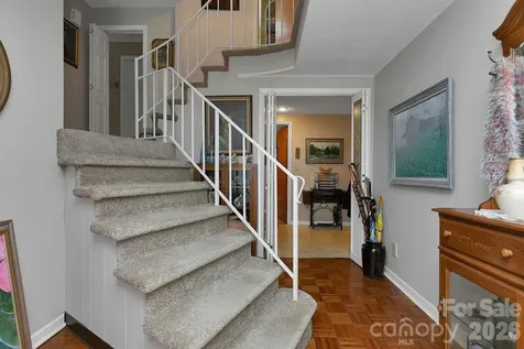 337 Delphia Drive Brevard NC 28712