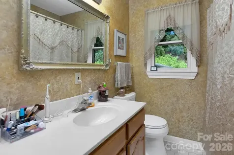 337 Delphia Drive Brevard NC 28712
