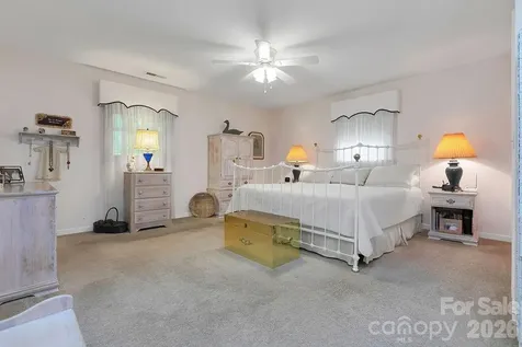 337 Delphia Drive Brevard NC 28712