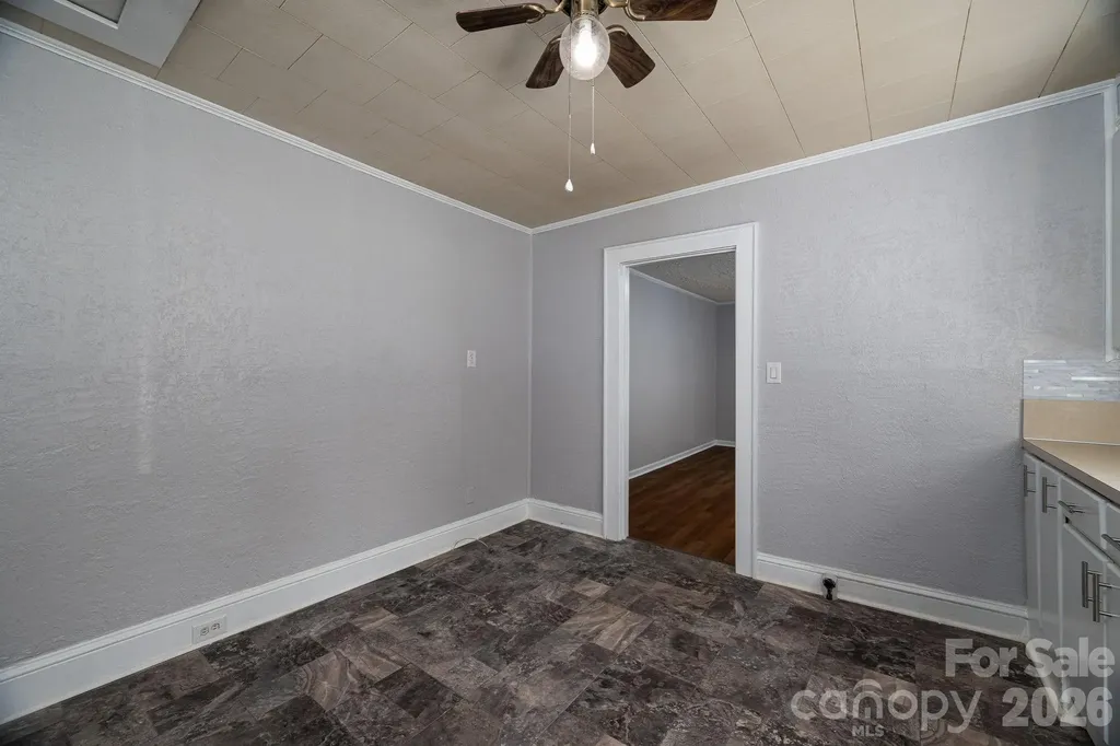 214 23rd Street NW Hickory NC 28601