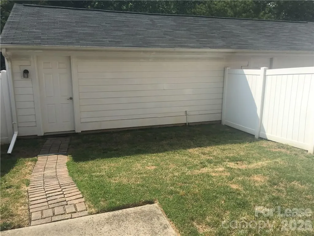 9916 Evergreen Terrace Drive Charlotte NC 28277