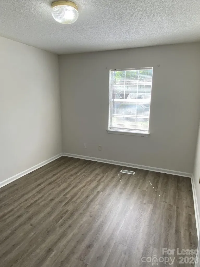 3122 Periwinkle Court Charlotte NC 28269