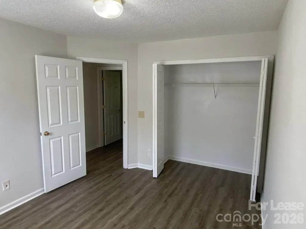 3122 Periwinkle Court Charlotte NC 28269