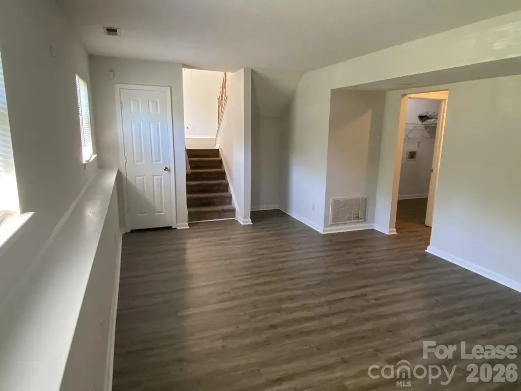 3122 Periwinkle Court Charlotte NC 28269