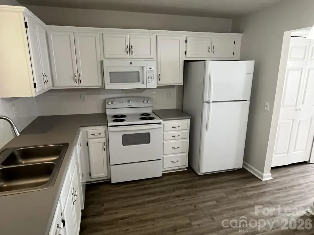 3122 Periwinkle Court Charlotte NC 28269