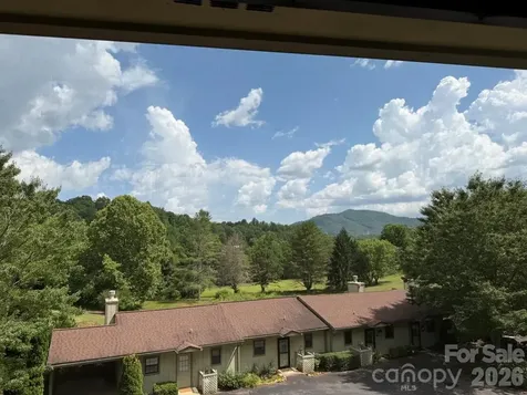 31 Mint Lake Court W Franklin NC 28734