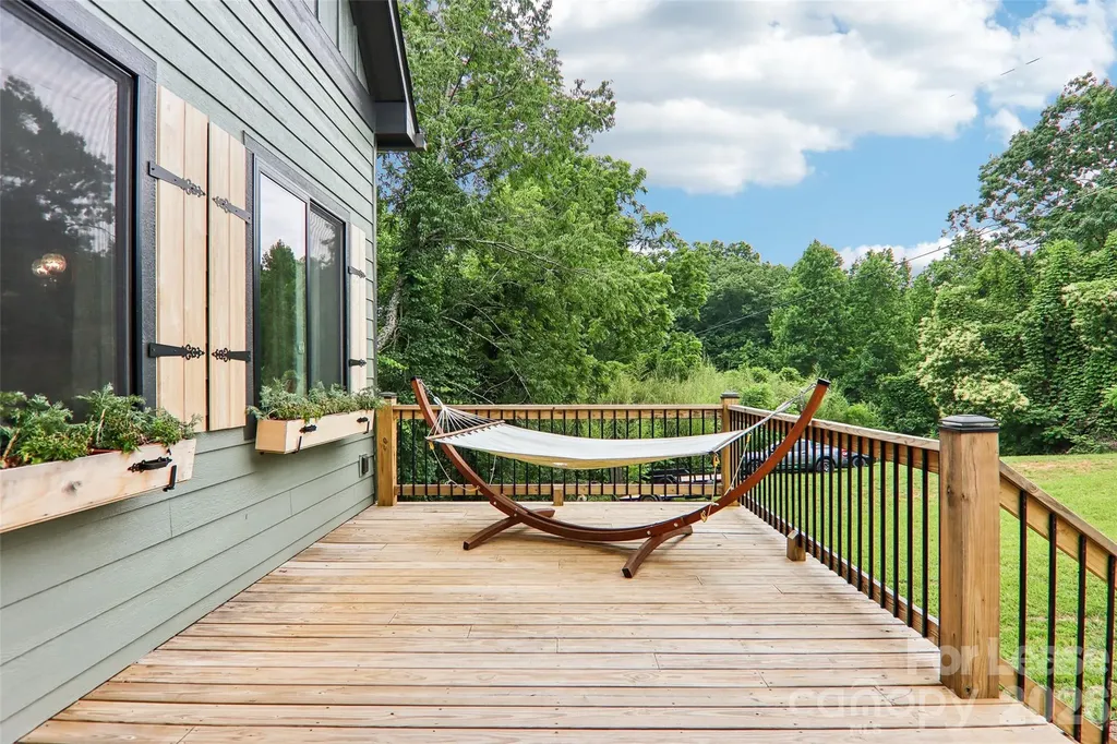 18 Baker Place Arden NC 28704