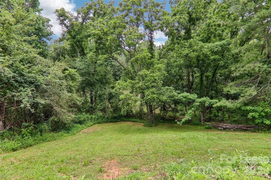 18 Baker Place Arden NC 28704