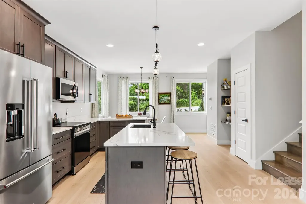 18 Baker Place Arden NC 28704
