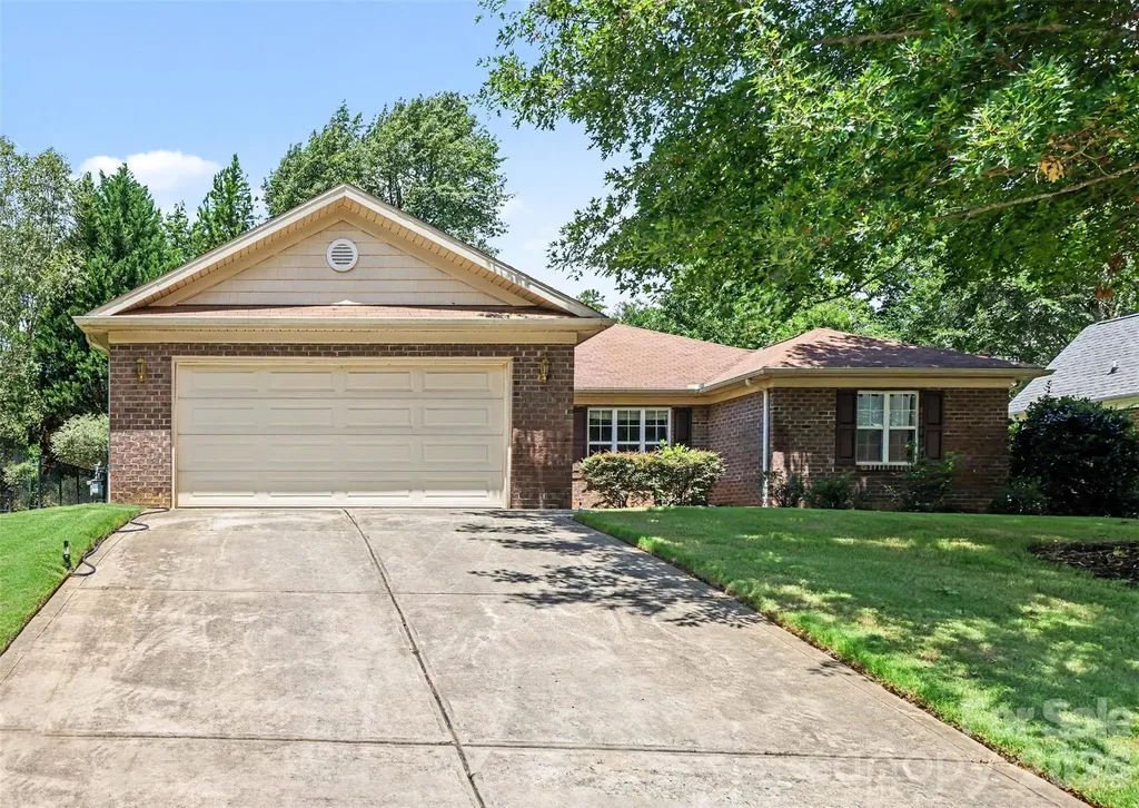 207 Edenshire Court Indian Trail NC 28079