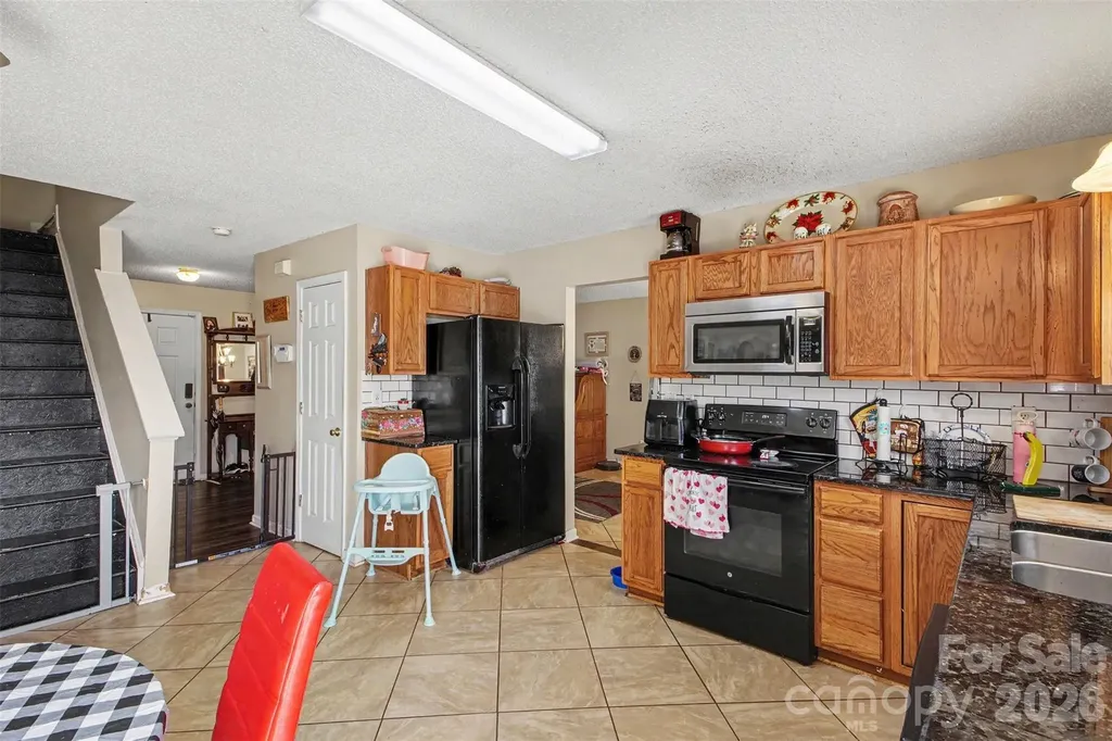 2026 Edenderry Drive Statesville NC 28625