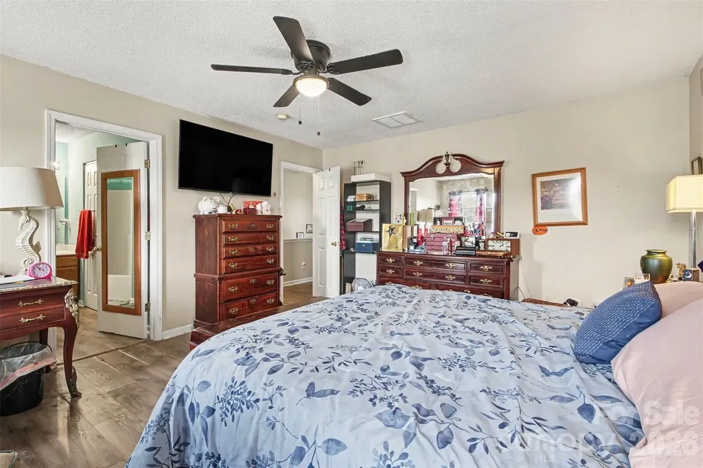 2026 Edenderry Drive Statesville NC 28625