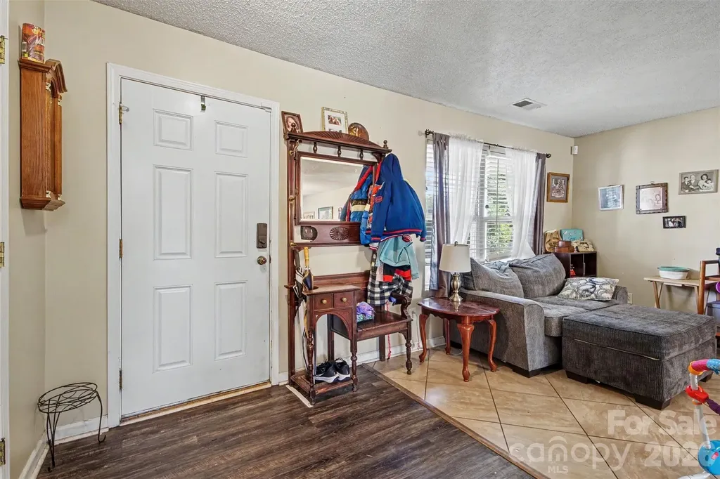 2026 Edenderry Drive Statesville NC 28625