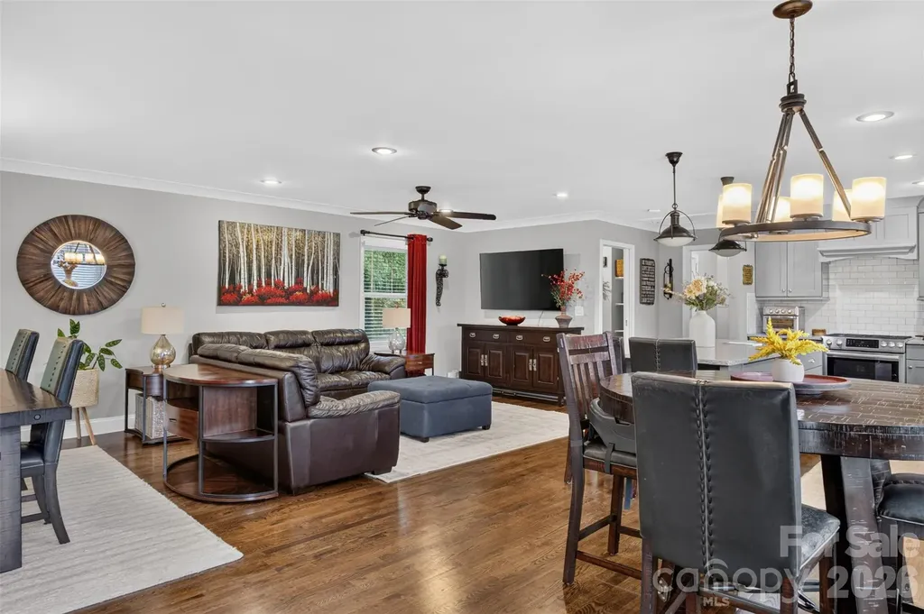 21334 Sandy Cove Road Cornelius NC 28031