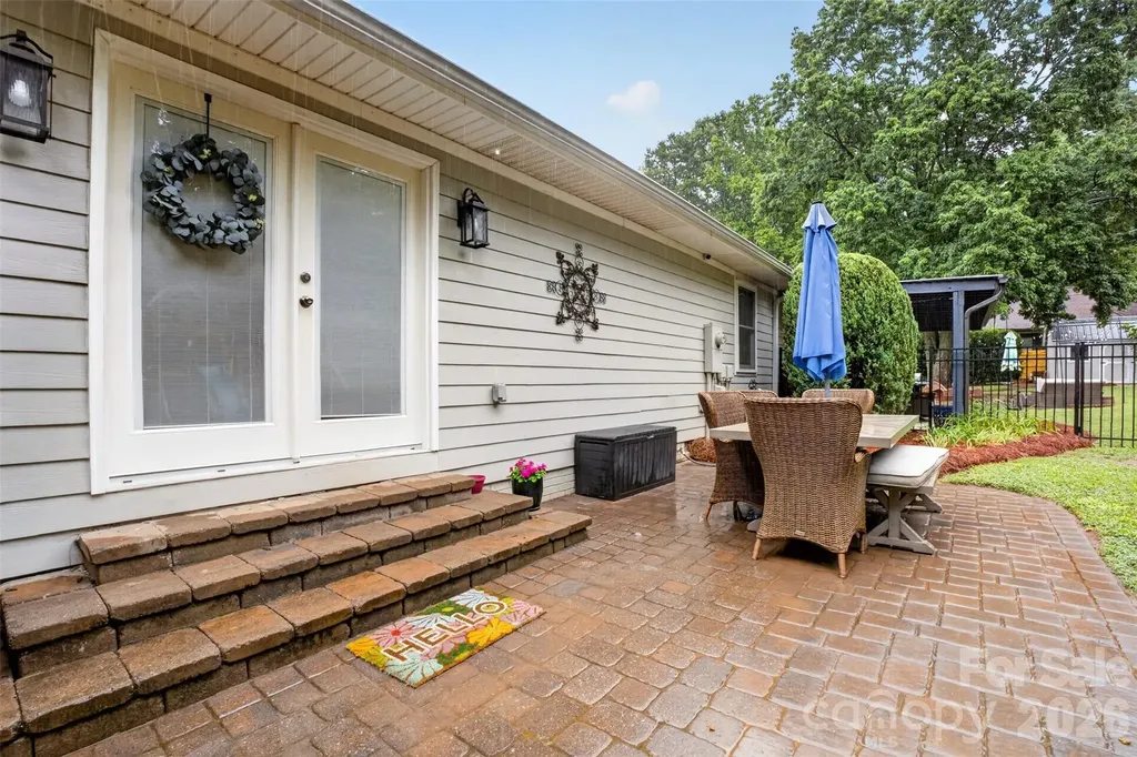 21334 Sandy Cove Road Cornelius NC 28031
