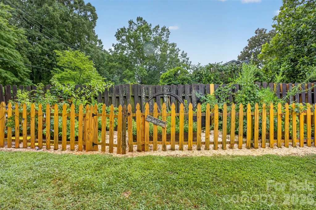 21334 Sandy Cove Road Cornelius NC 28031