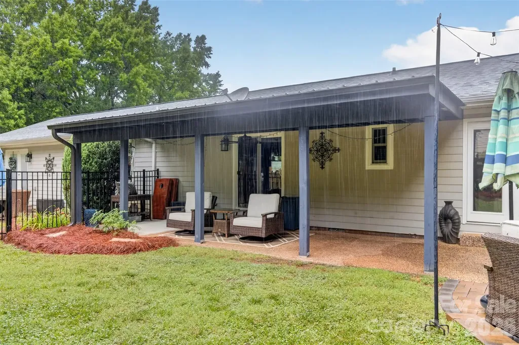 21334 Sandy Cove Road Cornelius NC 28031