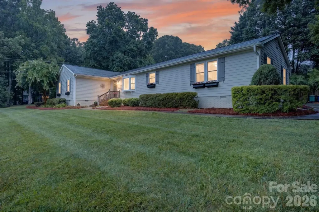 21334 Sandy Cove Road Cornelius NC 28031