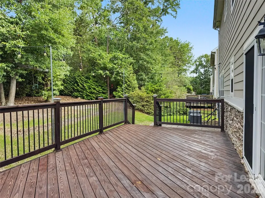 9403 Segundo Lane Charlotte NC 28278