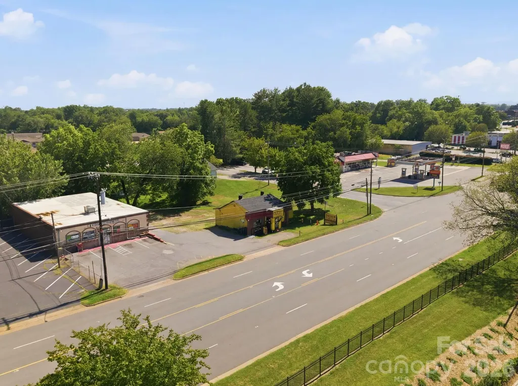 2026 12th Avenue NE Hickory NC 28601
