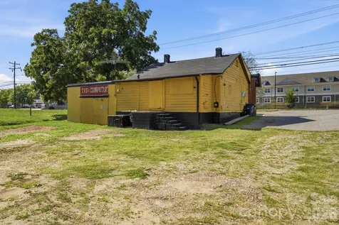 2026 12th Avenue NE Hickory NC 28601