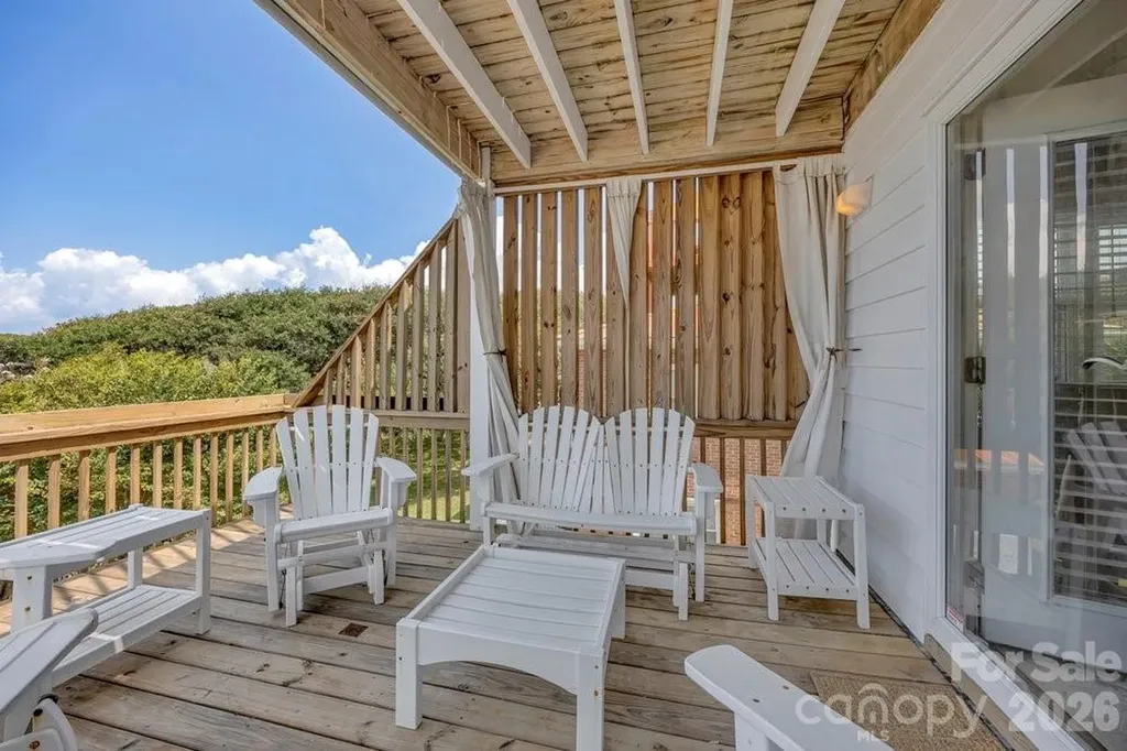 203 Norton Street Oak Island NC 28465