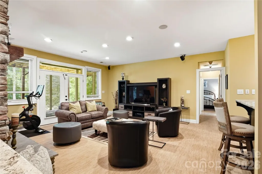 291 Patternote Road Mooresville NC 28117
