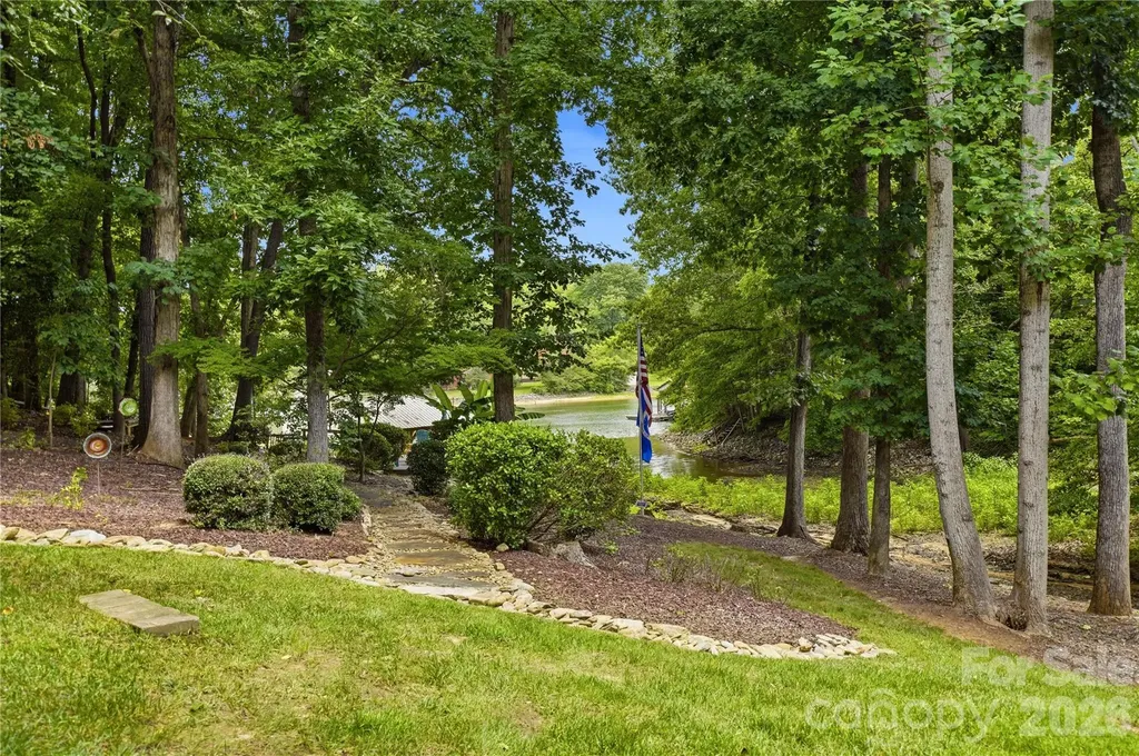 291 Patternote Road Mooresville NC 28117