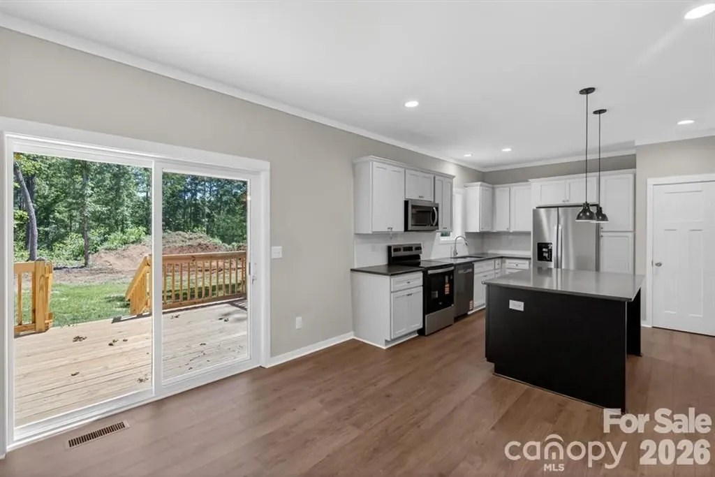 159 Evenfall Lane Columbus NC 28722