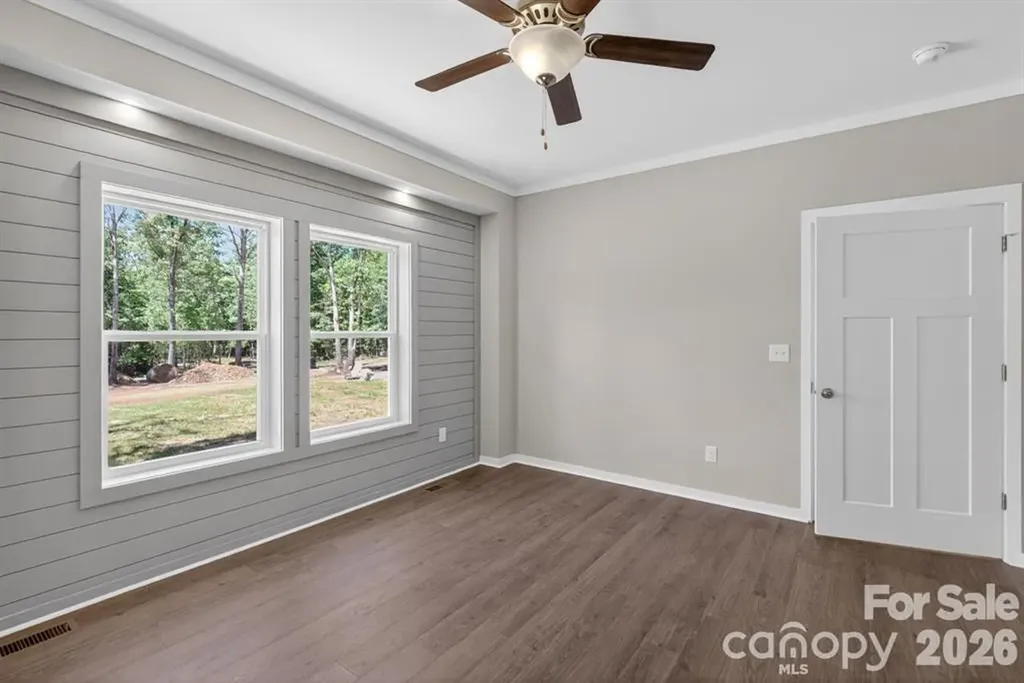 159 Evenfall Lane Columbus NC 28722
