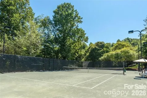 160 Chattooga Run Hendersonville NC 28739