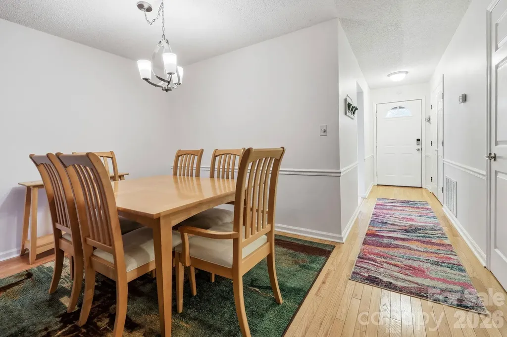 1503 Abbey Circle Asheville NC 28805